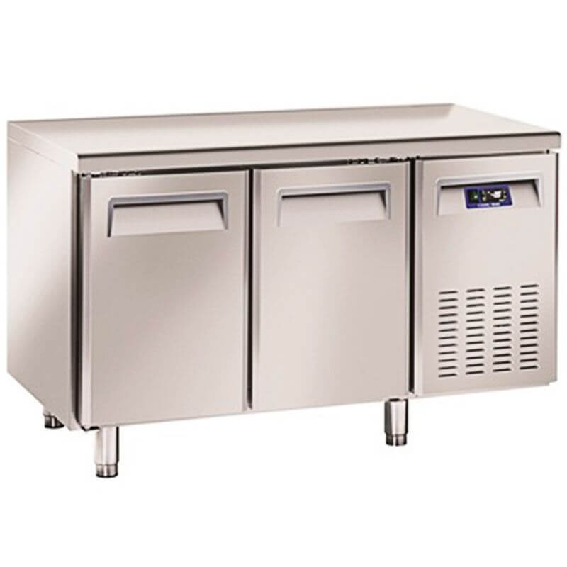 mesa-industrial-refrigerada-para-panaderia-sin-peto-pa-2100-eurofred